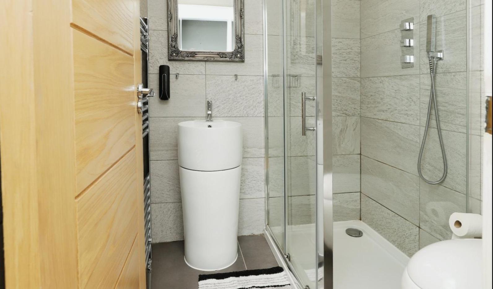 Modern Glasgow City Centre Apartment Extérieur photo